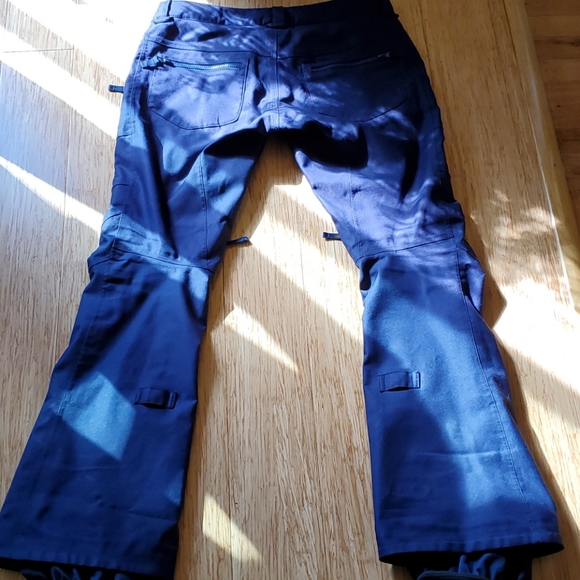 ❤BURTON SNOWBOARD PANTS! - Picture 12 of 14